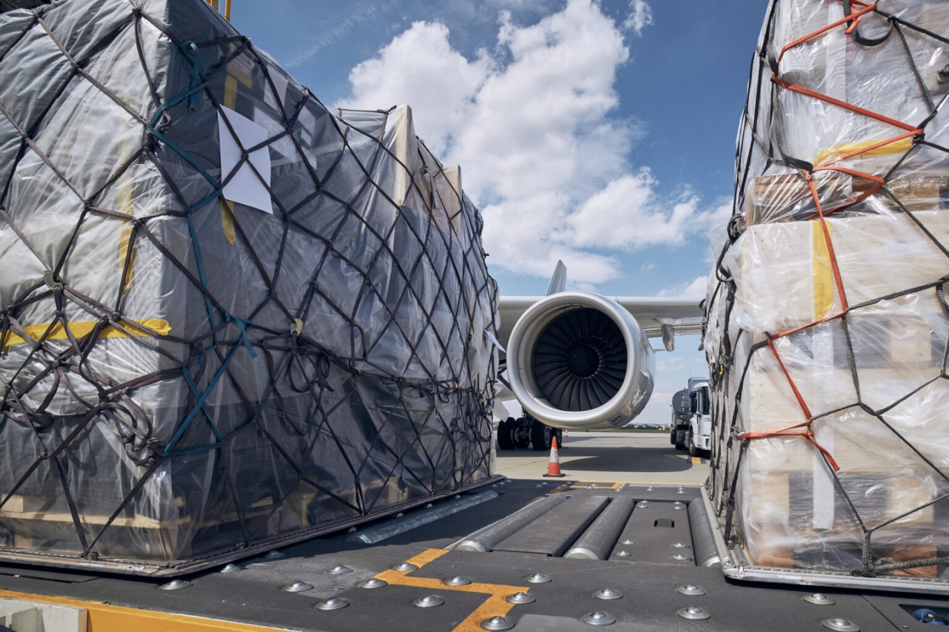 Contract Logistics services from Smart KLip Logistics for efficient supply chain management